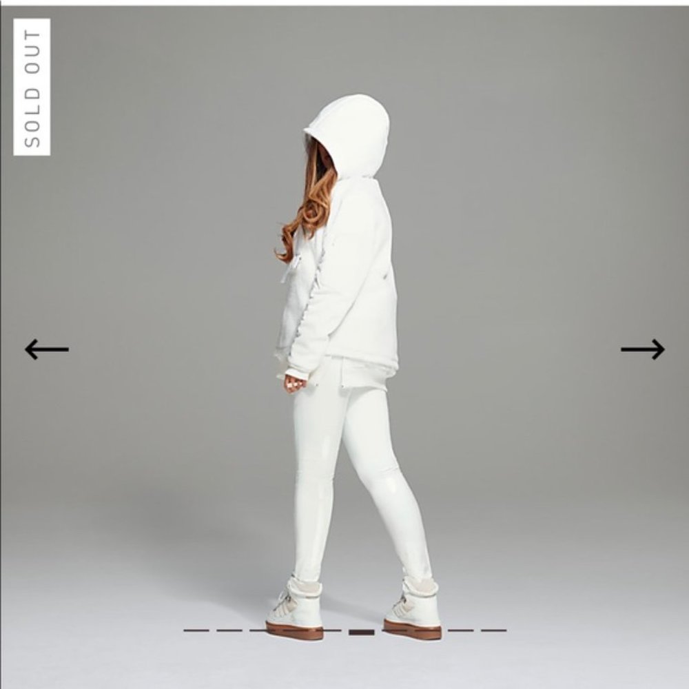 IVY Park x adidas (Unisex) 1/2 Zip Quilted Sherpa Jacket H18974 - Picture 9 of 14